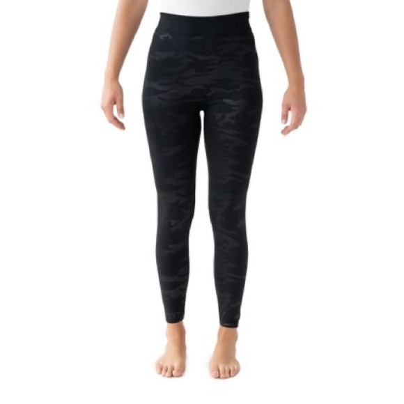 Muk Luks Women's Fleece Lined Leggings Animal Print NWT - Picture 1 of 9